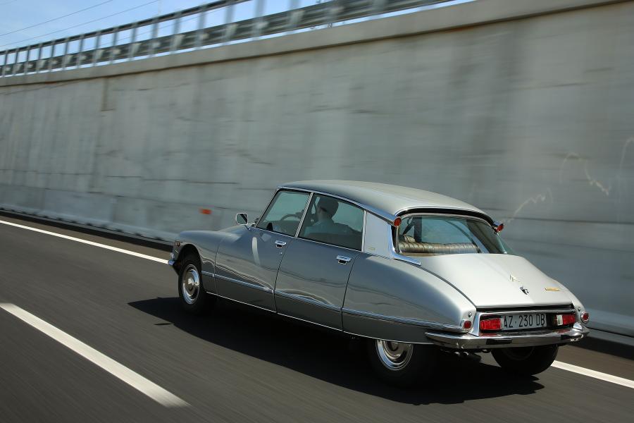  Citroen DS23 Pallas 1968 года  (фото 26 из 32)